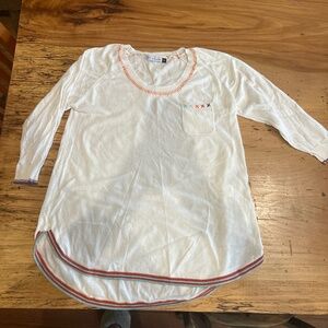 Short sleeve sweater